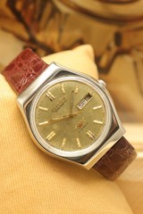 Vintage Citizen Automatic Golden Dial Wrist Watch For Men’s Japan Movement 8200.