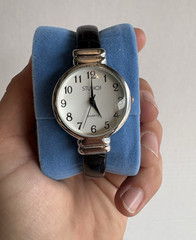 Studio Time Women’s Quartz Analog Wristwatch Black Leather White Dial