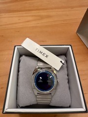 Timex Q 1975 Enigma Reissue (2025) 37mm Mint Complete Set Box Papers