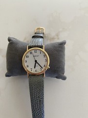 THE ORYX Womens Watch Quartz Gold Tone Round Works Great Take A Look