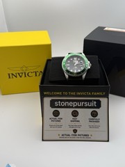 Invicta Pro Diver Shark 47166 43mm Green Bezel Black Dial Silicone Strap New
