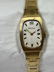 Women’s Bulova 1973 Vintage 6CL Mechanical Wind Gold Tone Swiss Made Watch-WORKS