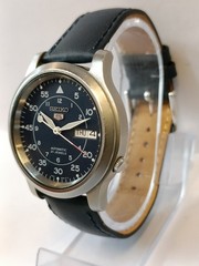 VINTAGE SEIKO 5 21J AUTOMATIC BLUE DIAL 7S26-02J0 JAPAN MEN’S WORKING CONDITION