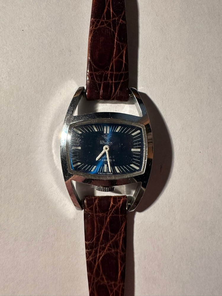 Rare Vintage 60’s Waters Watch Pristine Condition Beautiful Leather Strap