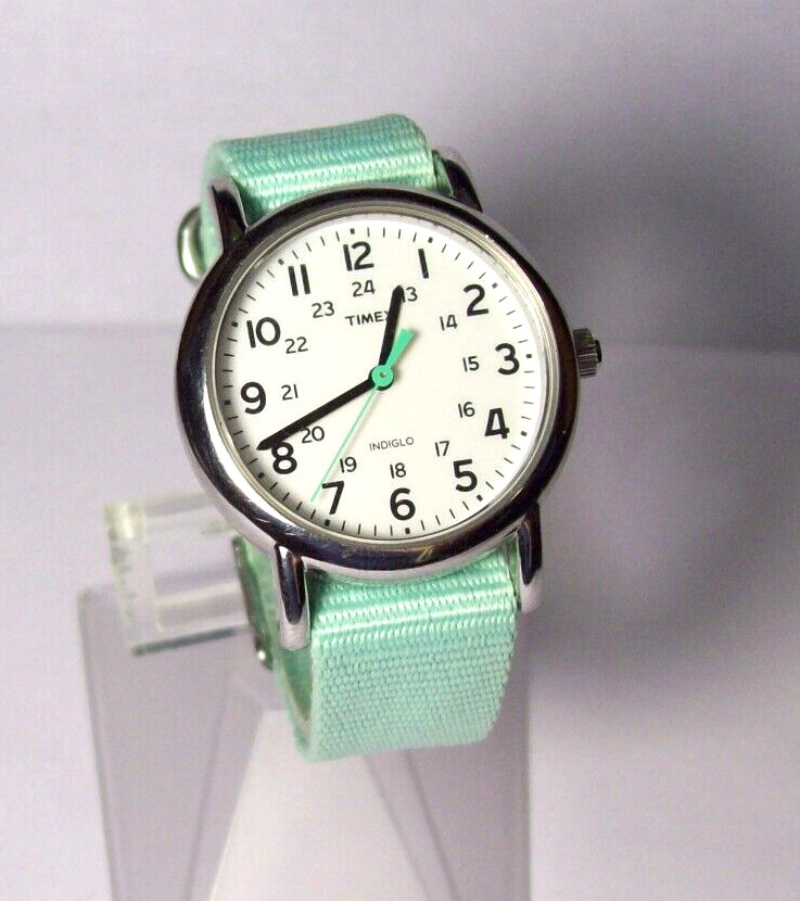 Timex Ladies Military Indiglo Watch Water Resistant 30 Meters Looks & Runs Great
