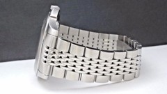Gucci YA126201 Black Dial Date Stainless Steel 126.2 Series Men’s Watch