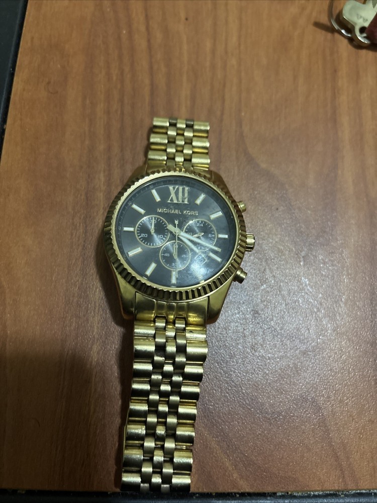 Michael Kors Lexington MK8286 Men Gold Stainless Steel Analog Dial Watch