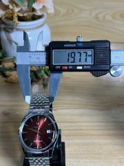 Rado Golden Horse Red Dial Automatic Wristwatch Luxury Timepiece