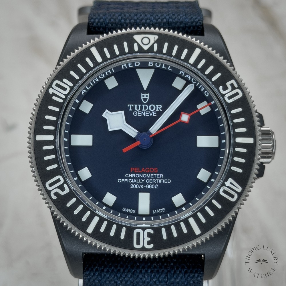 Tudor Pelagos FXD Red Bull Alinghi 42mm FULL SET Carbon Titanium M25707KN