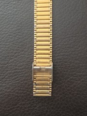 Dufonté by Lucien Piccard Gold Tone Diamond Watch Sold For Parts Free Shipping