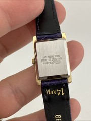 Vtg LORUS Seiko Ladies 28mm Watch Gold Tone Gold Tank Dial Roman Numbers -RUNS