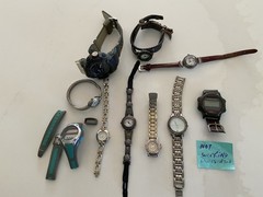 Lot Of 10 Assorted Vintage Watches men’s and women’s watches for parts or Repair