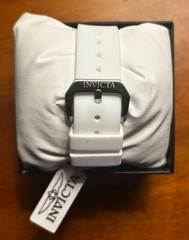 Invicta Racing Vaulthan Men’s Watch – 44mm, Blue W/ White Band 69673 New