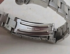 Invicta Men’s Watch Pro Diver Quartz Blue Dial Silver Steel Bracelet 26971 (1)