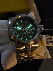 Invicta – VENOM – Chronograph – GREEN Dial 100m SS Bracelet mens watch