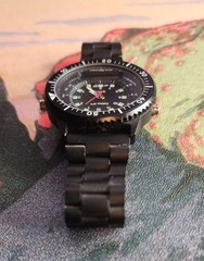 GFX Celsius 9 1980’s Watch 50M Water Resistant- Needs Battery / Untested