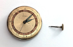 Vintage ONSA 17 Jewels Swiss Manual Wind Men’s 27mm Watch Movement PARTS REPAIR