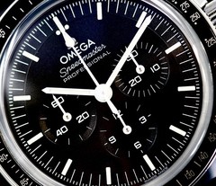 2024 Omega Speedmaster Moonwatch Sapphire Sandwich Leather Strap 42mm Box Papers