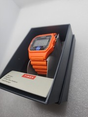 Timex x NASA Artemis ‘Lunar Orange’ 36mm Watch (TW2Y13300) NEW • SHIPS FROM USA