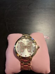 Womens Betsyville Pink Butterfly Watch In Gold Tone Bracelet Band Not Tested