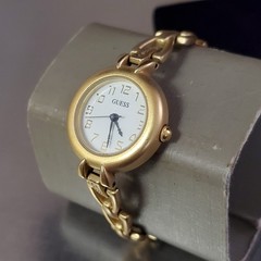 GUESS Watch Women’s Vintage Gold Tone Analog Quartz 1996 Japan 5.5 inch 24 mm