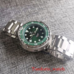 46.5mm Green Black Dial Sapphire Glass Luminous NH35A 200m Diver Automatic Watch