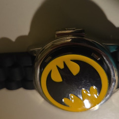 DC Comics Batman Logo Dial Quartz Analog Watch Black Rubber Strap Silver Case