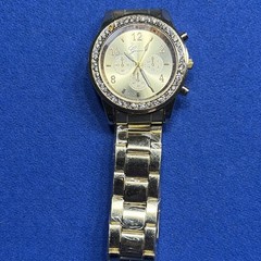Geneva Women’s Gold Tone Quartz Analog Watch Crystal Bezel Metal Bracelet