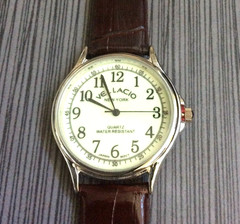 Vellacio New York Men’s Watch Round Easy to Read Glow Dial on Brown Leather Band