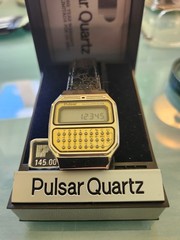 RARE Vintage PULSAR Y739 Calculator LCD Alarm Watch Leather Band