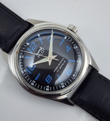 HMT Pilot Black Dial Para Shock 17 Jewels Hand winding For Men’s Wrist Watch