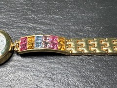 COLLEZIO GOLD TONE & SPARKLY MULTI COLOR GEMS QUARTZ WATCH, NEW BATTERY H874