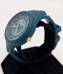 Versace Versus Aqua Glitter Silicone Wome’s Watch