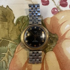 Vintage 1972 Timex UFO 21-Jewels Wrist Watch – Works – Manual Wind – Gold Tone