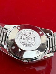 Vintage Automatic Day-Night Watch with Day&Date Indicator Excellent Condition