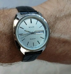 Rare Vintage Wyler Dynawind 17 Jewel Mens Wristwatch “Excellent Condition” Works