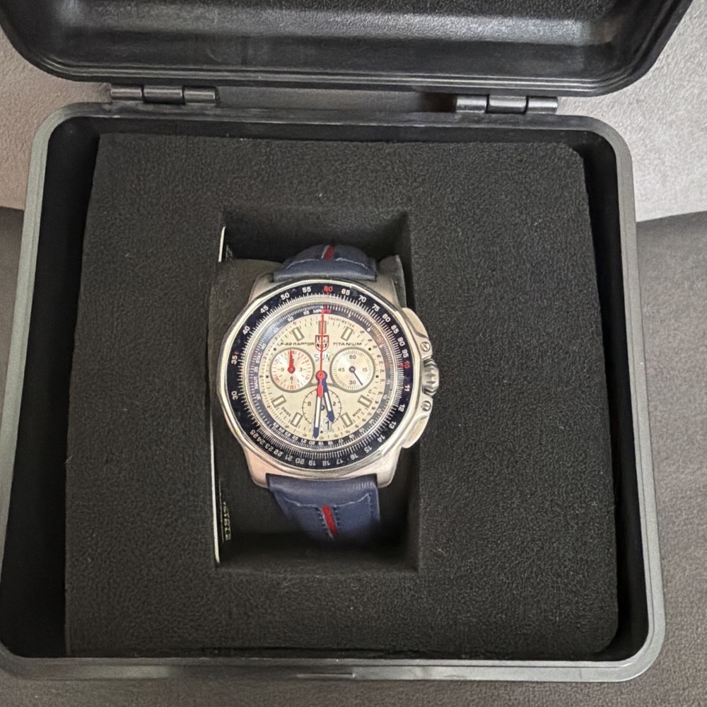 Luminox F-22 Raptor Titanium Chronograph Men’s Watch White Dial Box Included