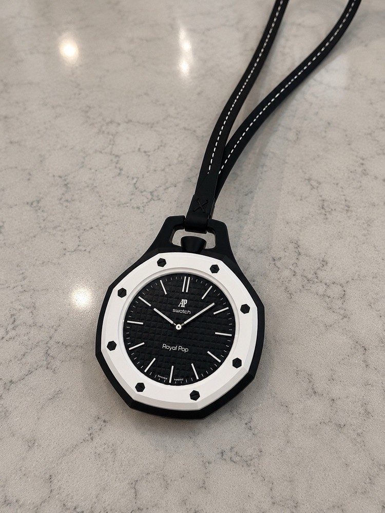 Swatch Royal Pop Ocho Negro Black Dial Octagon Case Quartz 41mm Strap 30m