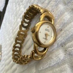 Armitron Diamond Quartz Women’s Dress Watch Gold-Tone Bracelet White Dial