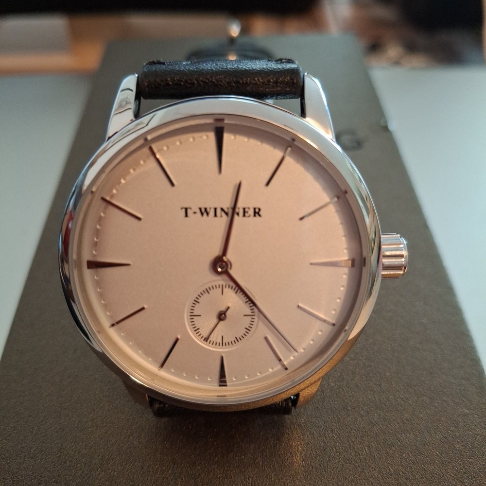 Forsining T-Winner Mens Watch. Silvertone,Mechanical Hand Wind,Black Band.