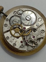 VINTAGE UMF Ruhla Cal. 2C Watch Movement 16 Jewels Hands Stem Crown Main Spring