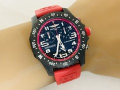 BREITLING Endurance Pro X82310 Quartz Mens Watch Excellent A6763