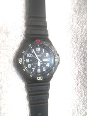 Casio Quartz Watch MRW-200H Day Date WR 10BAR Rot Bezel New Bat Works Great 1