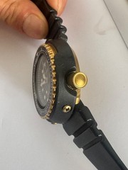 Seiko Golden Tuna 7549-7009 600m Titanium Dive Quartz Black Dial Men’s Watch