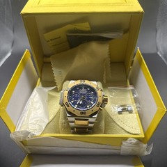 Invicta Akula model 23101 Blue Dial Gold/Silver New Battery