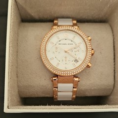 Michael Kors Parker Women’s Rose Gold & White Quartz Chronograph Date Watch