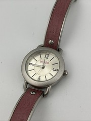 Vintage Mudd Watch Women 25mm Silver Case 6.25″ Pink/Silver Band- New Battery