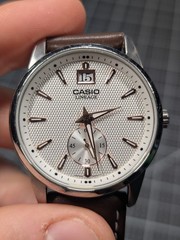Casio Lineage LIN-201 Analog Stainless Steel Quartz Men’s Watch (Watch Only)
