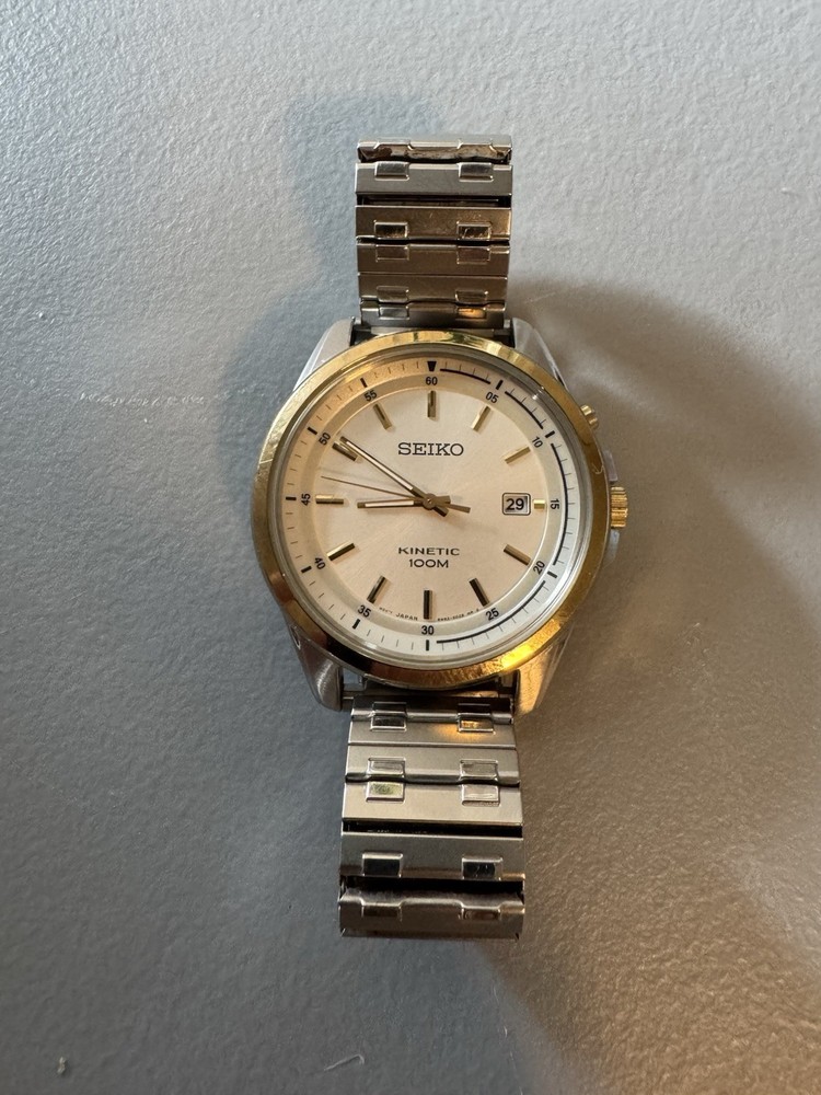 Seiko Kinetic 100m Silver Watch With Gold Accents