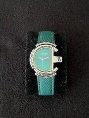 Vtg 90’s Ladies Stainless Steel 34mm Boss Quartz Swiss 9783 Wrist Watch